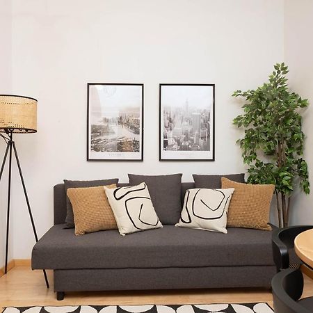 One Bedroom, First district Vienne Extérieur photo